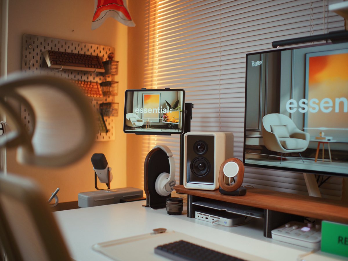 techjee_ tweet media