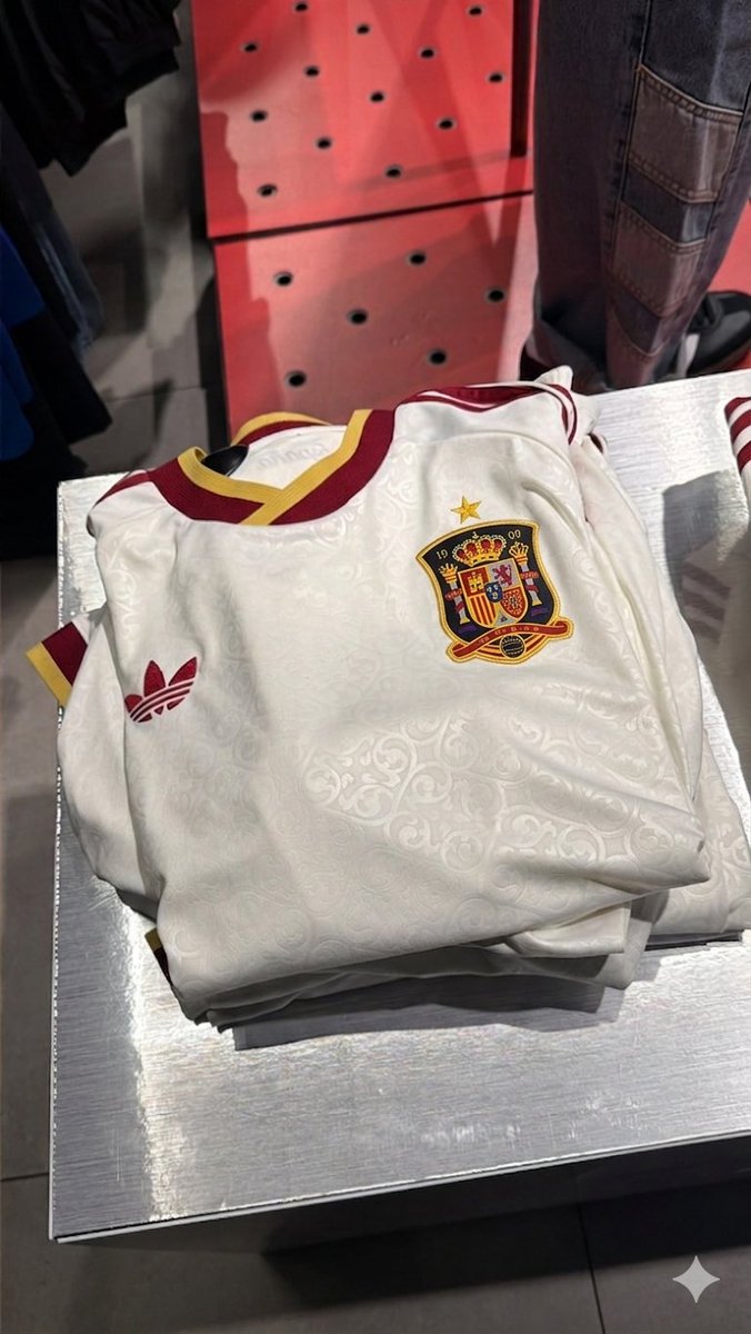 Gravesen tweet media