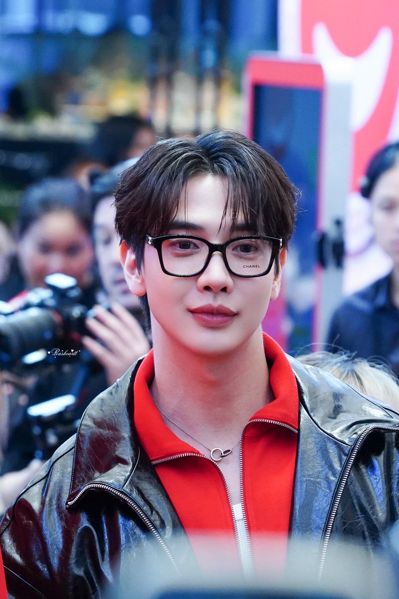 ᨦ𝐬𝐡𝐚𝐚. tweet media