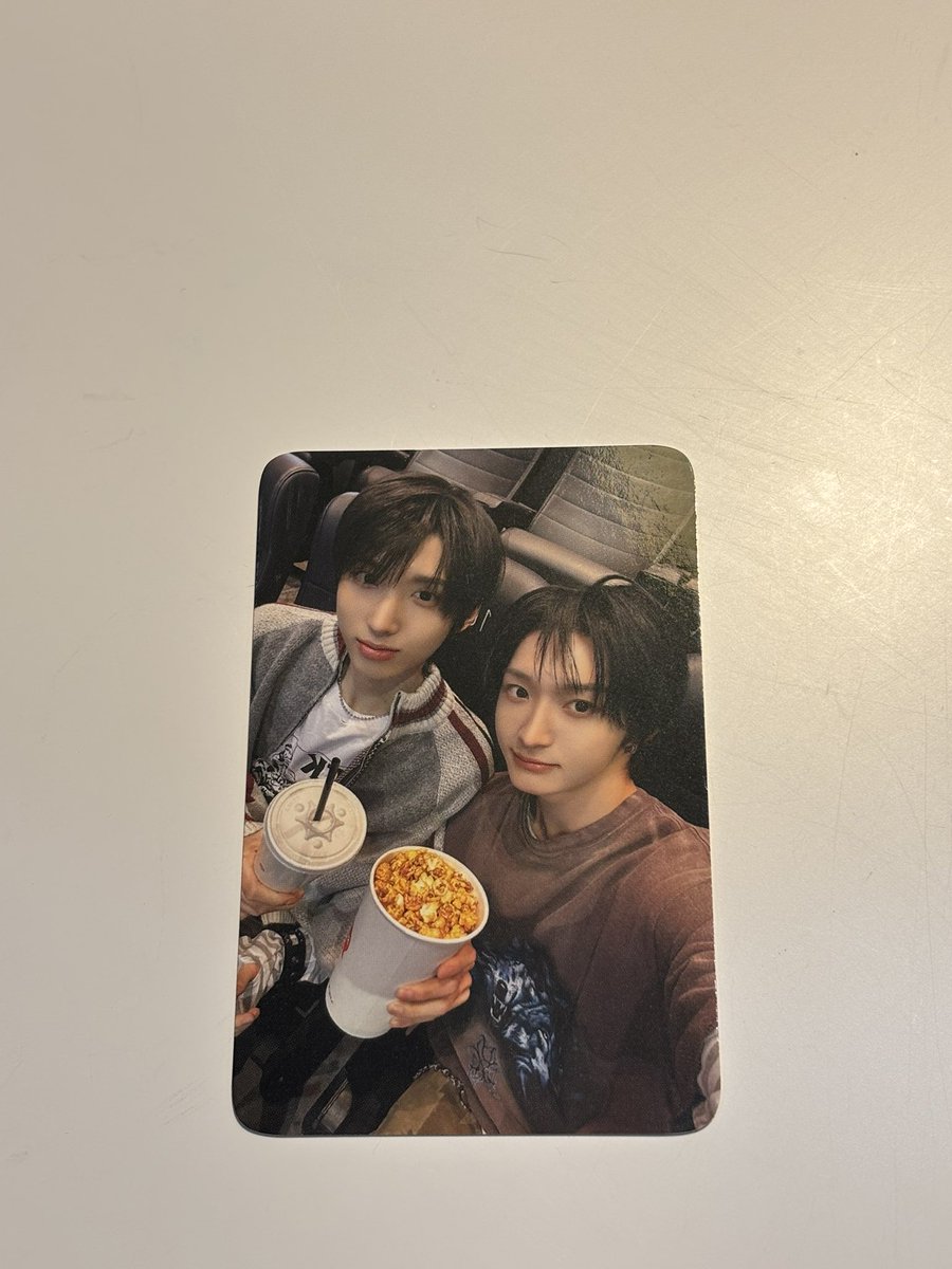 ︎︎ᕷ tweet media