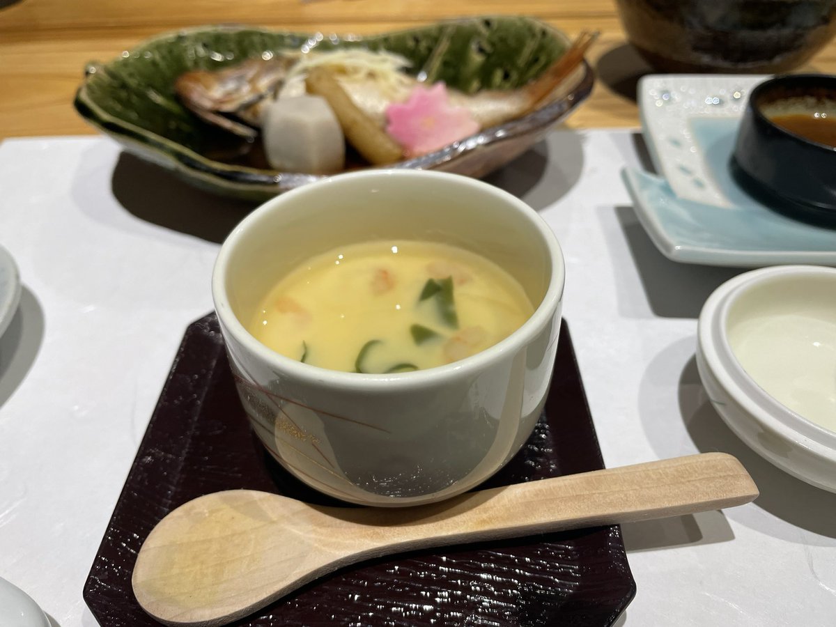 Riku33730639's tweet photo. 家族で温泉♨️

夜ご飯で〜す🍚 https://t.co/WGK1fbcniF