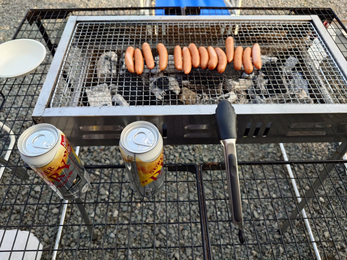 boss_025's tweet photo. 今年初のBBQは美味しかったけど、まだちょっと寒かった、、、（汗） https://t.co/SfThlsFU7A