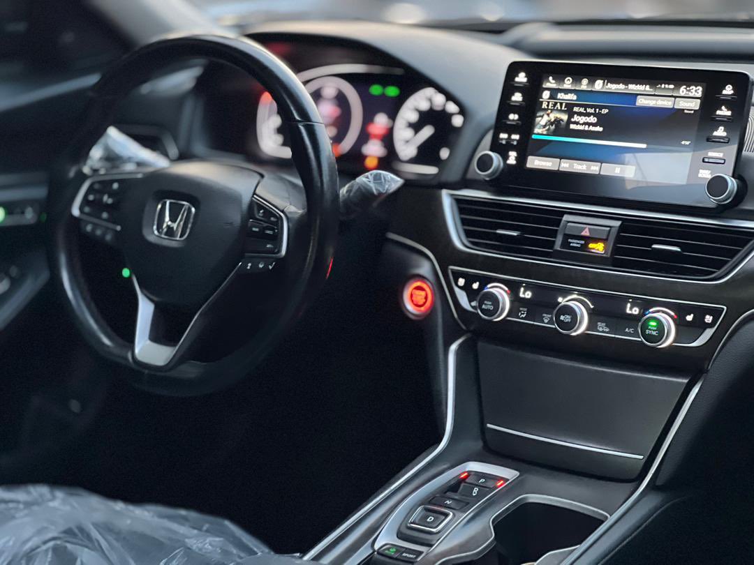 Noor Cars tweet media