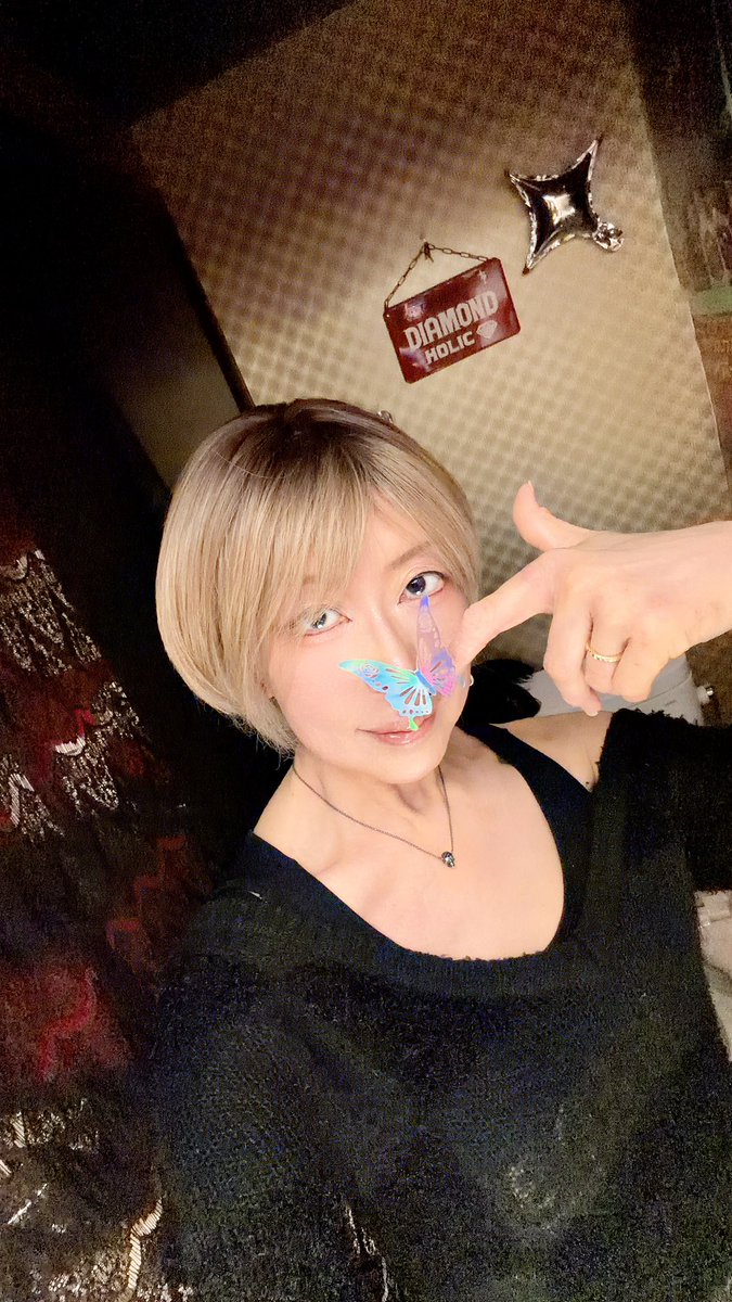 DIAMOND HOLIC tweet media