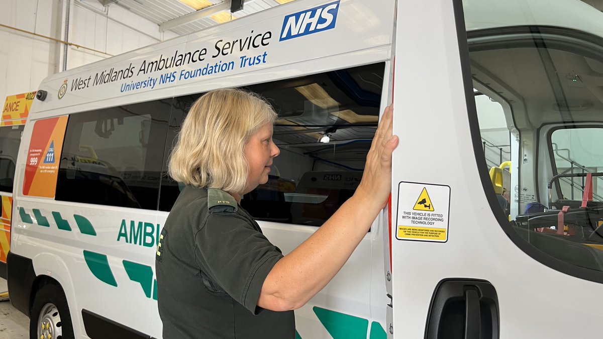 West Midlands Ambulance Service #HelpUsHelpYou tweet media