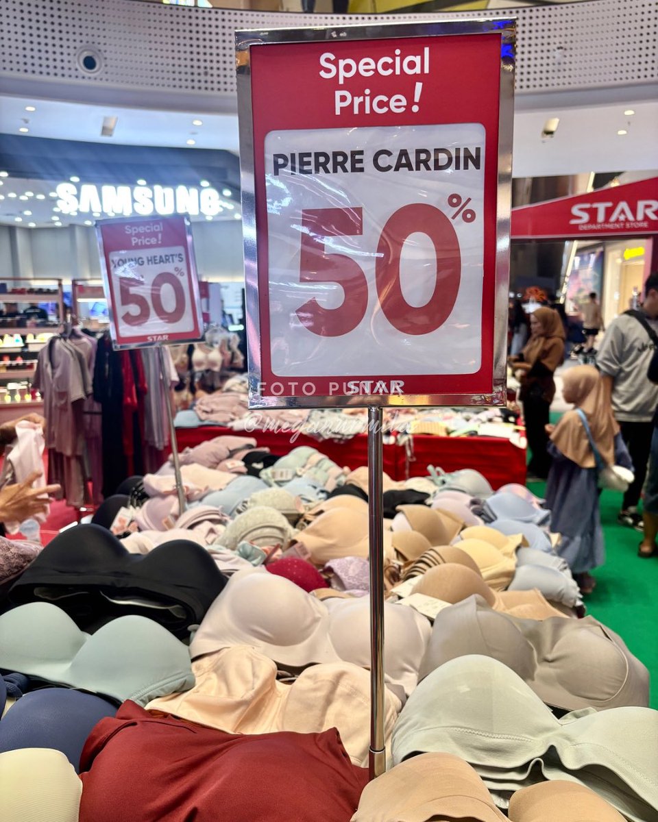 megantropuzz's tweet photo. Memutuskan untuk ganti semua underwear 100% katun 👌 pas banget Pierre Cardin lagi promo 50% panties jadi 30rban 😍￼ https://t.co/Edc59oPEq4