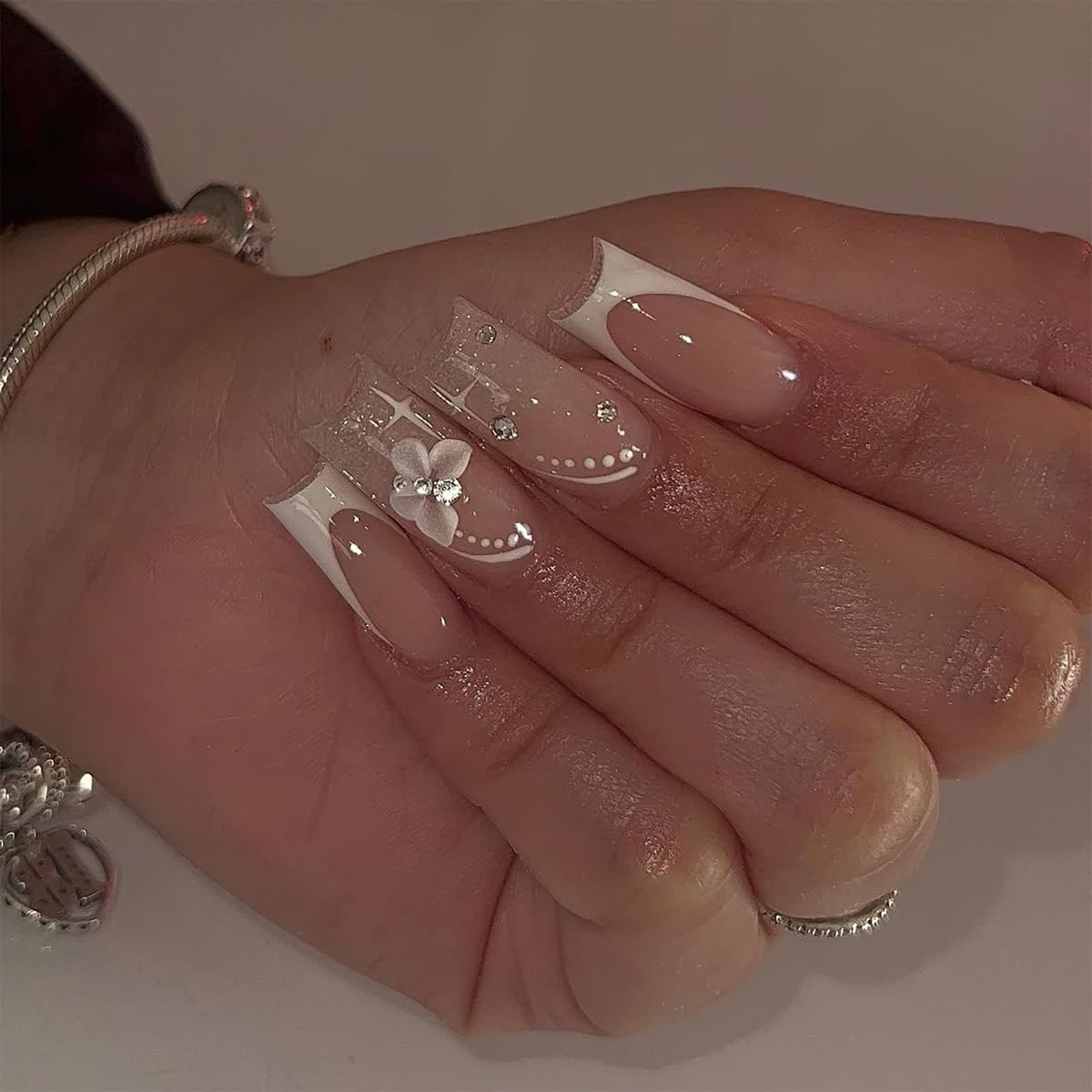 ๐๐๐๐ก๐ฅ๐ข๐ เฃช ห ๐ฆนยฐโ tweet media