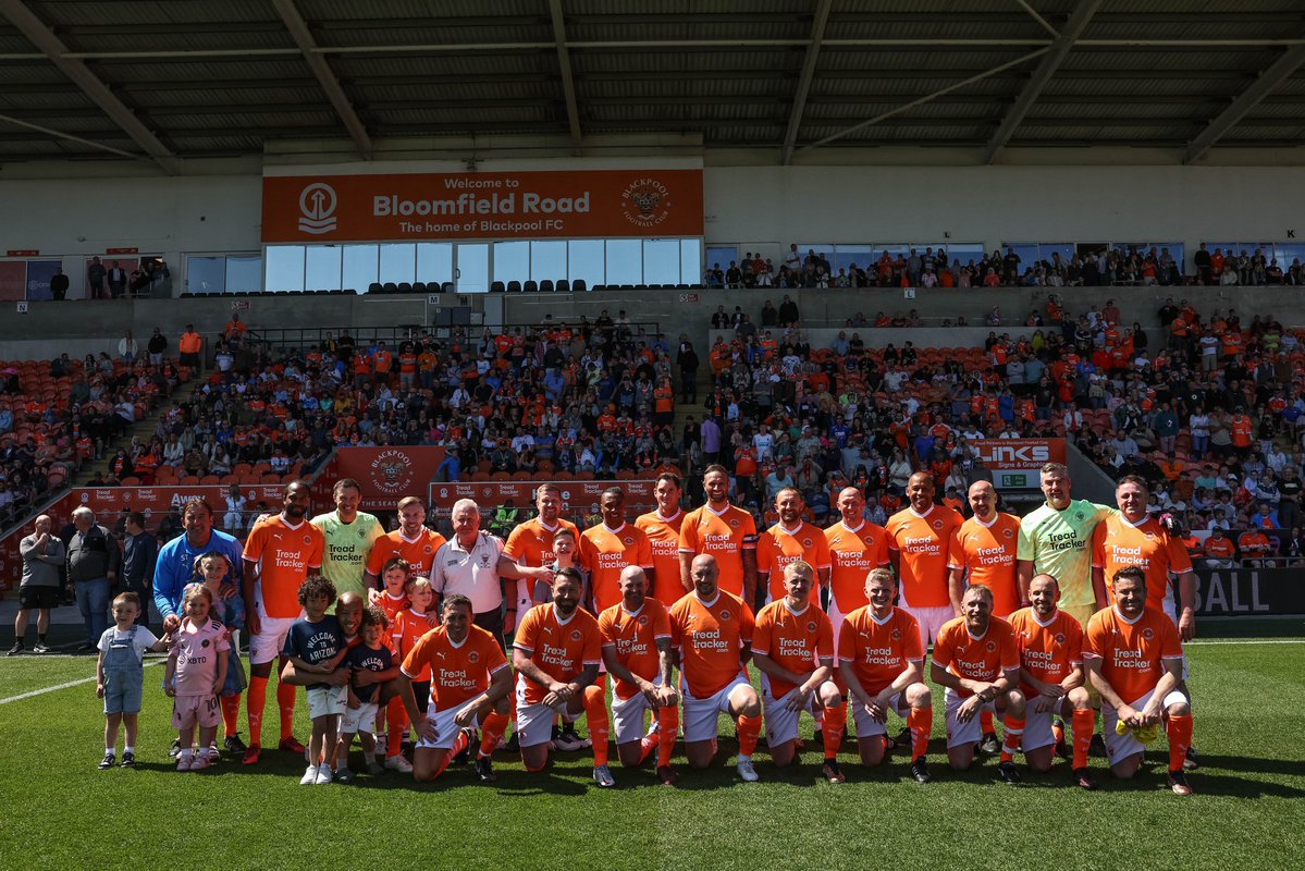 IanPhilanthropist 🍊 tweet media