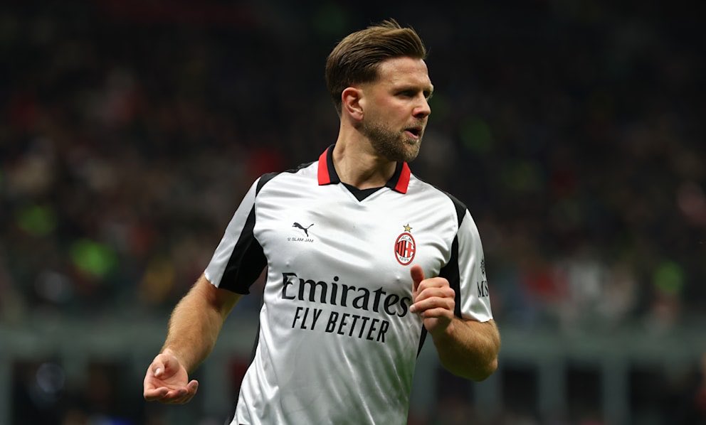 Milan Eye tweet media