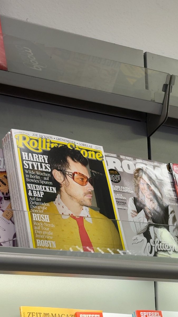 vanessa ໑̣ 🌻✨ on tour tweet media