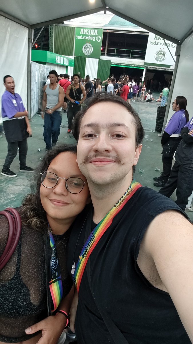 Gabs Felix tweet media