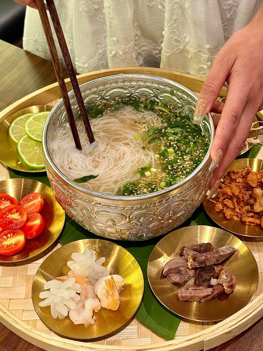 Mompy Novantanove tweet media