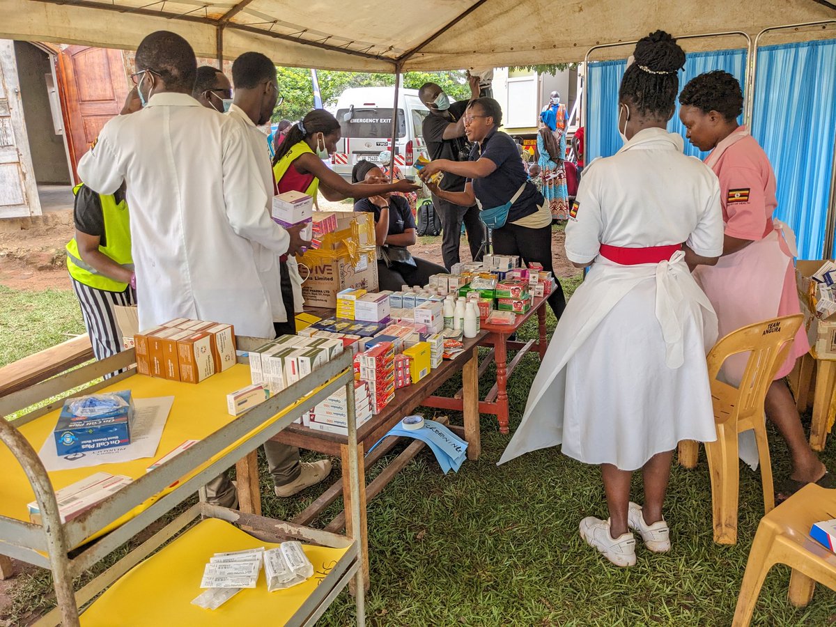 Rotaract Club of Lake Victoria tweet media
