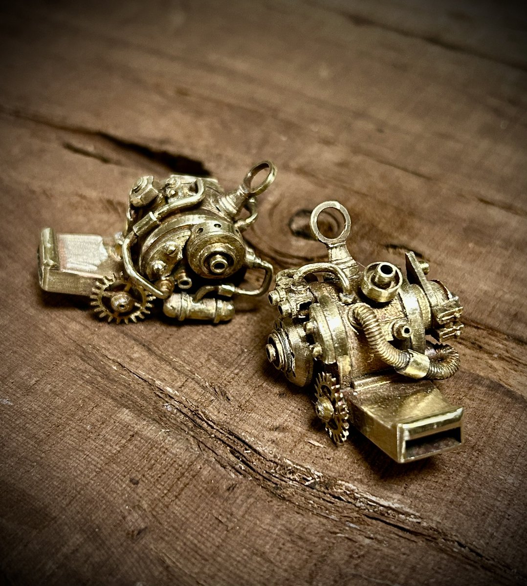 GALUCKTONE ガラクトーン tweet media