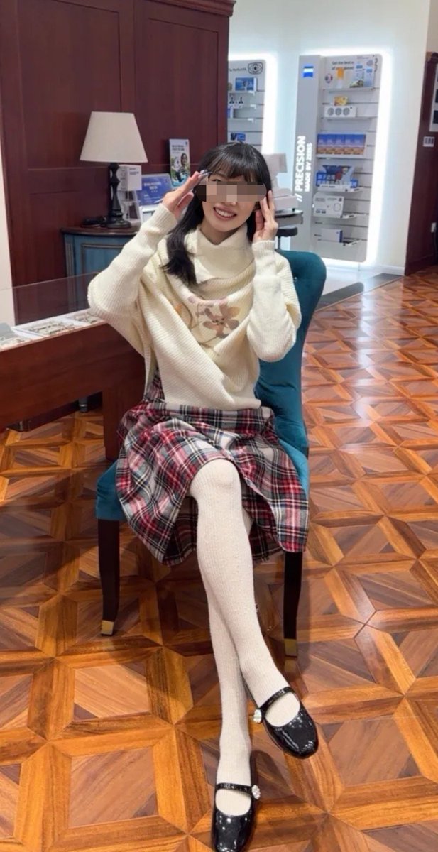 s人妻x tweet media
