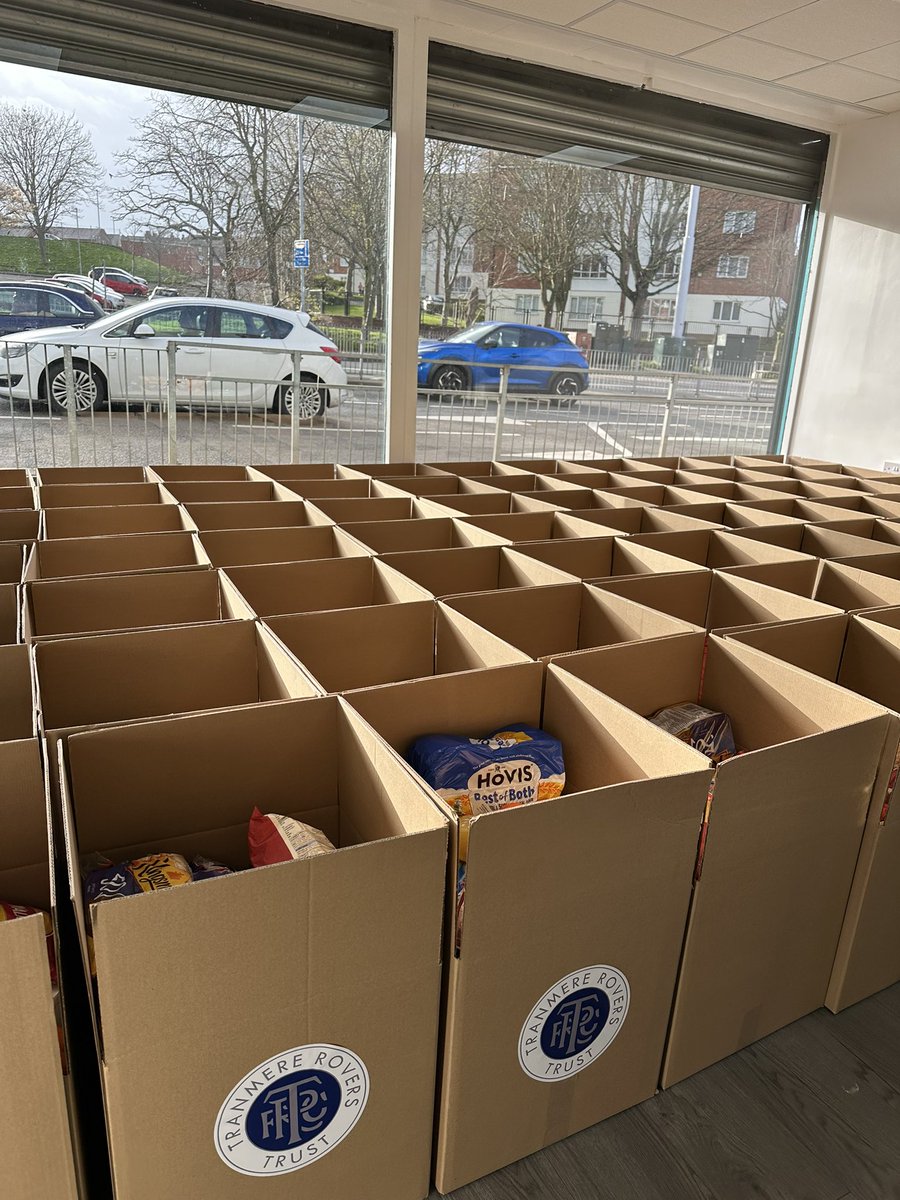 Tranmere_Trust's tweet image. With no match this weekend, are you free  to help deliver food parcels to fans and local people who need some support? 

If you can spare some time and have a car, DM us! 

#TRFC #SWA #HungerDoesntWearClubColours