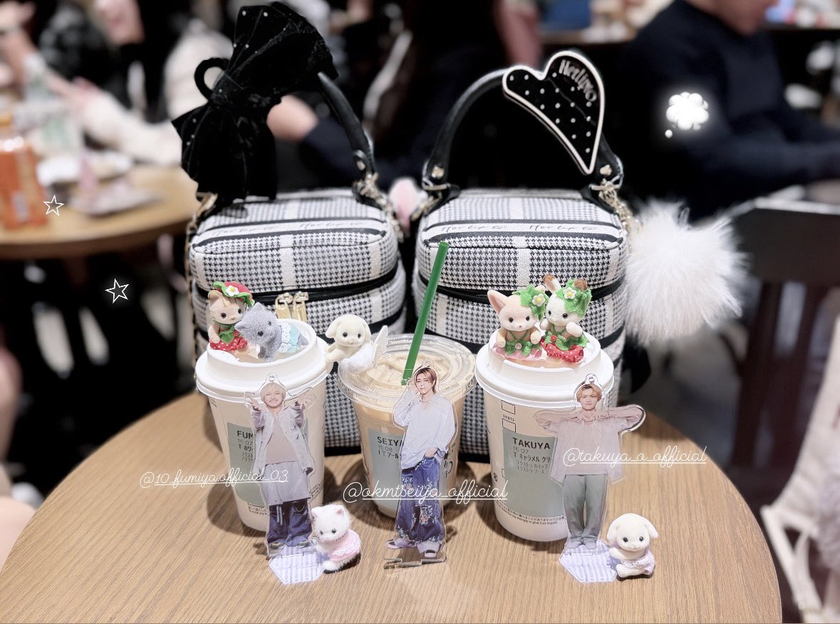 𝟯𝟵🐰💤☆ tweet media