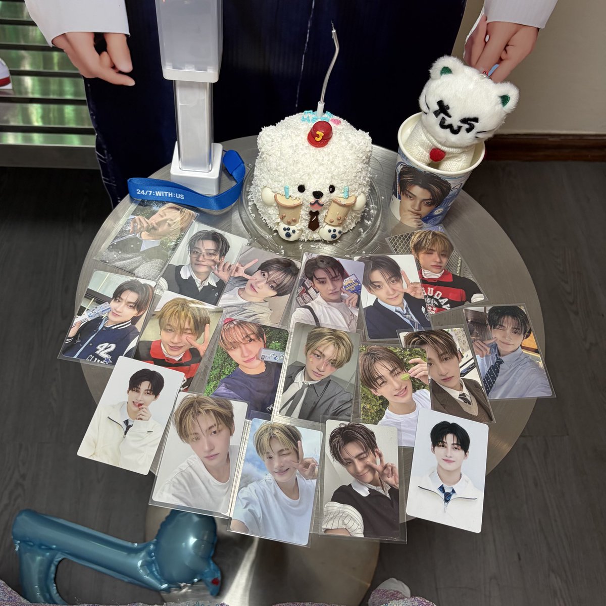 deemforjun's tweet photo. #2803_SHININGHOON 🪼⋆｡𖦹°
𓏲๋࣭࣪˖🪼˖ #Happy_JIHOON_Day https://t.co/d9i1MB60Pe