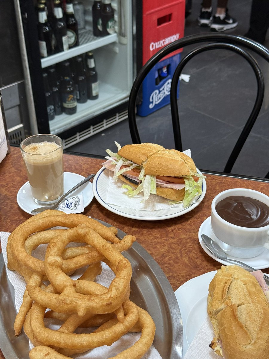 el mixtolobo tweet media