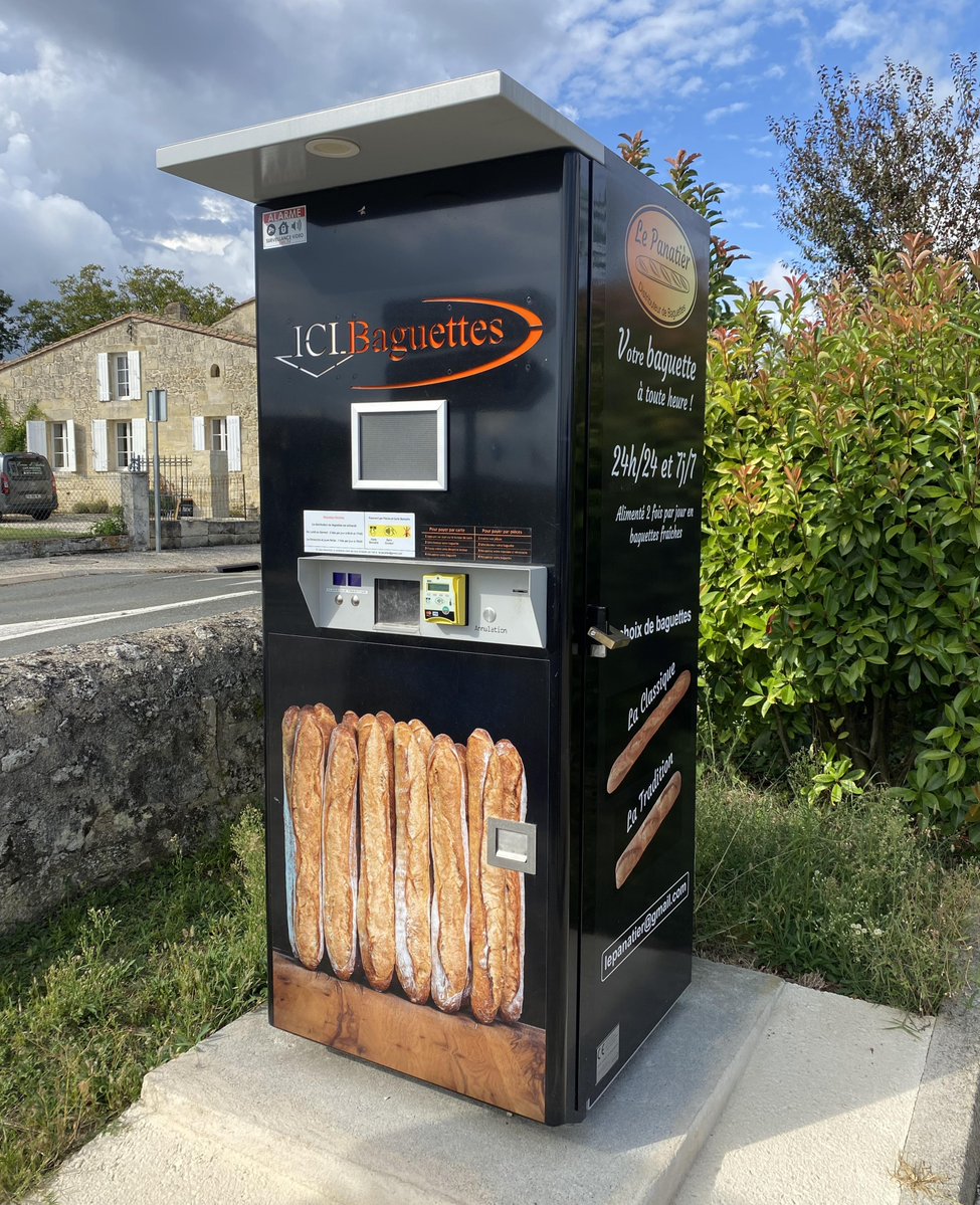 FactBuffet tweet media