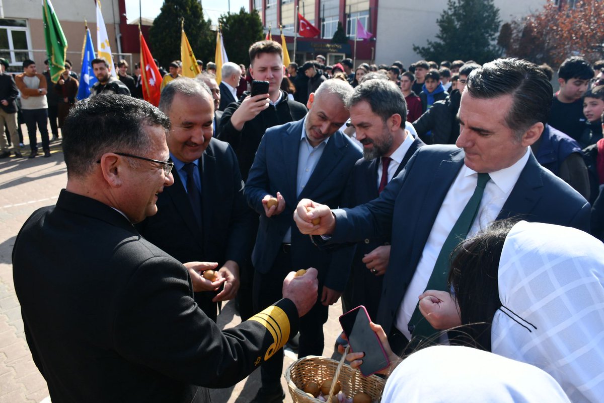 AHİSİAD tweet media