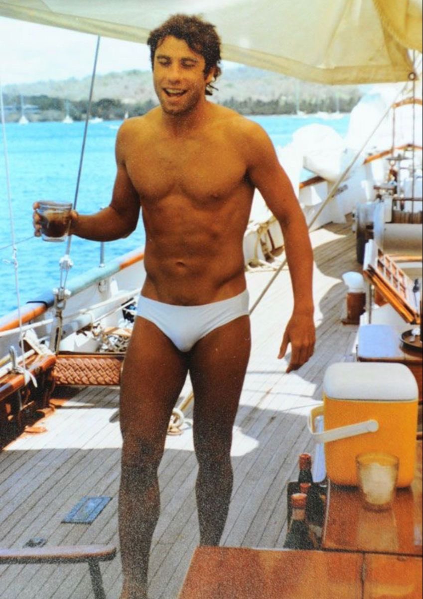 The Gay Edit ☆ tweet media