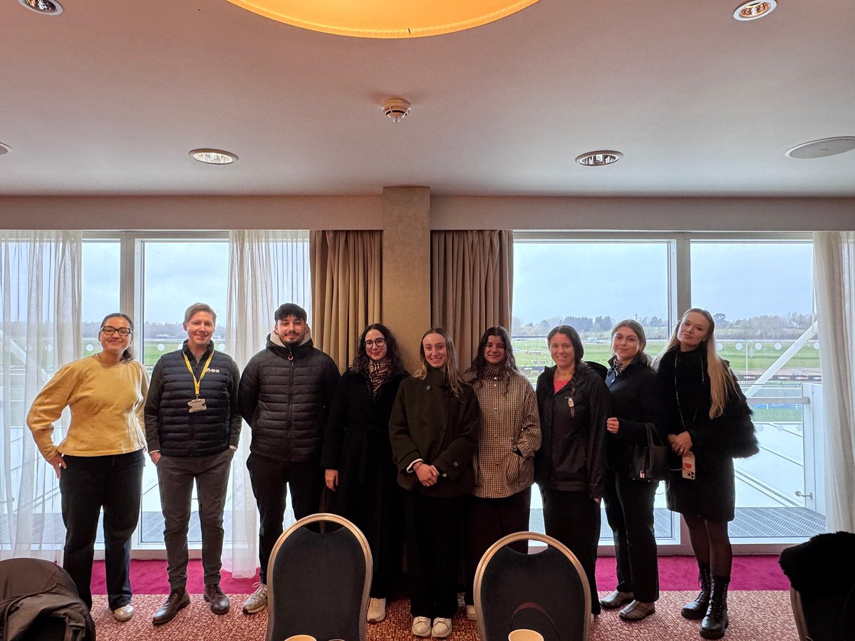 careersinracing.com tweet media