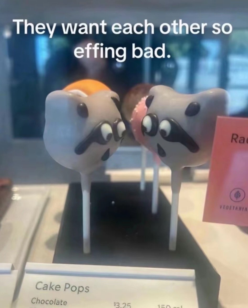 lana ☆ misses txt :( tweet media