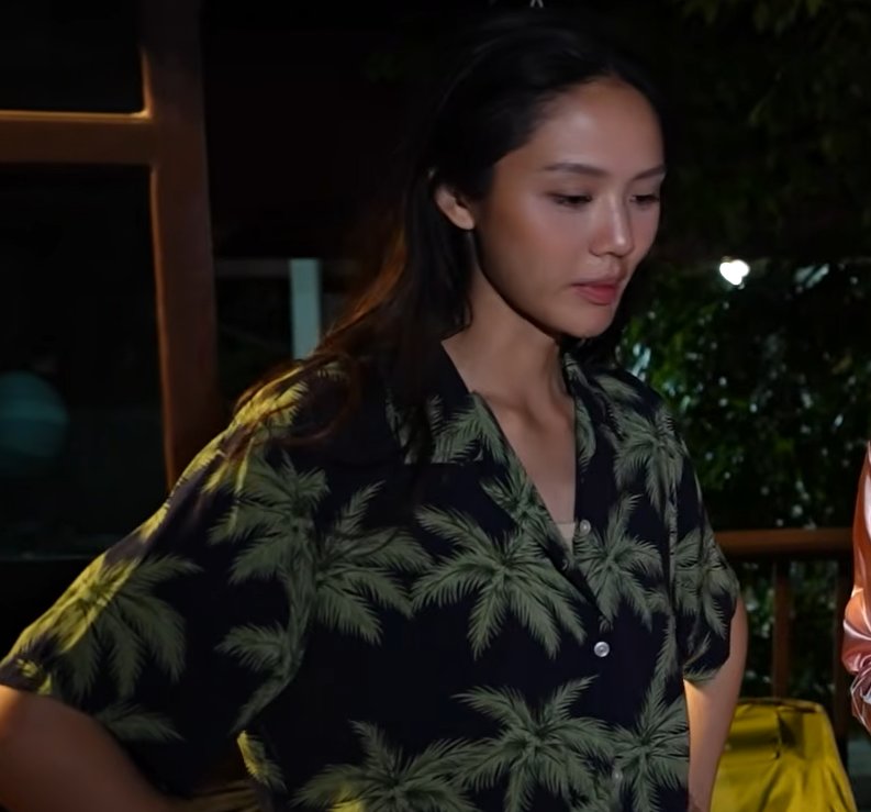 𝐌𝐈𝐂𝐊𝐄𝐘 𝐌𝐀𝐖𝐑 ✍🏼 Hometown Romance tweet media