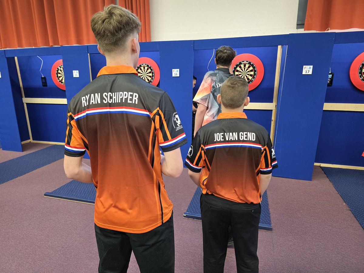 NederlandseDartsBond tweet media