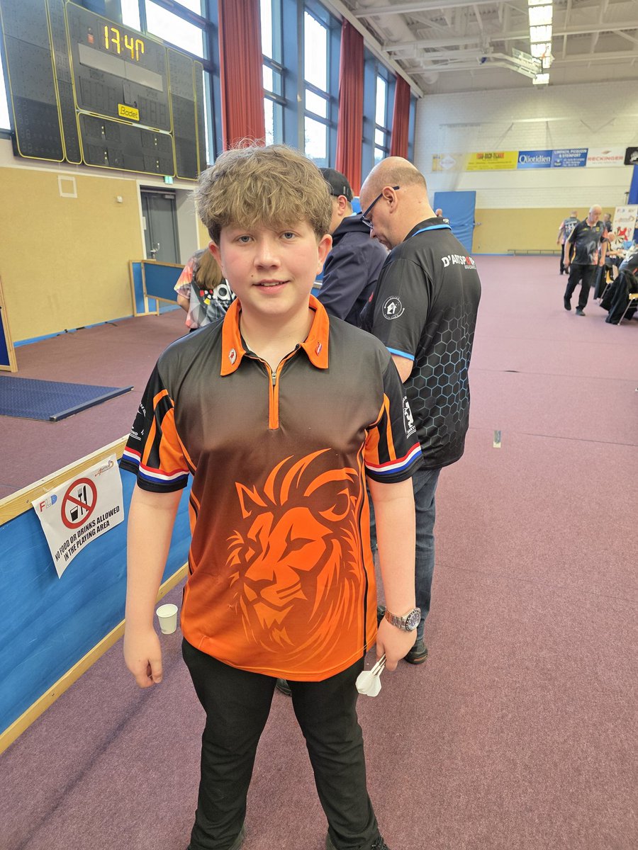 NederlandseDartsBond tweet media