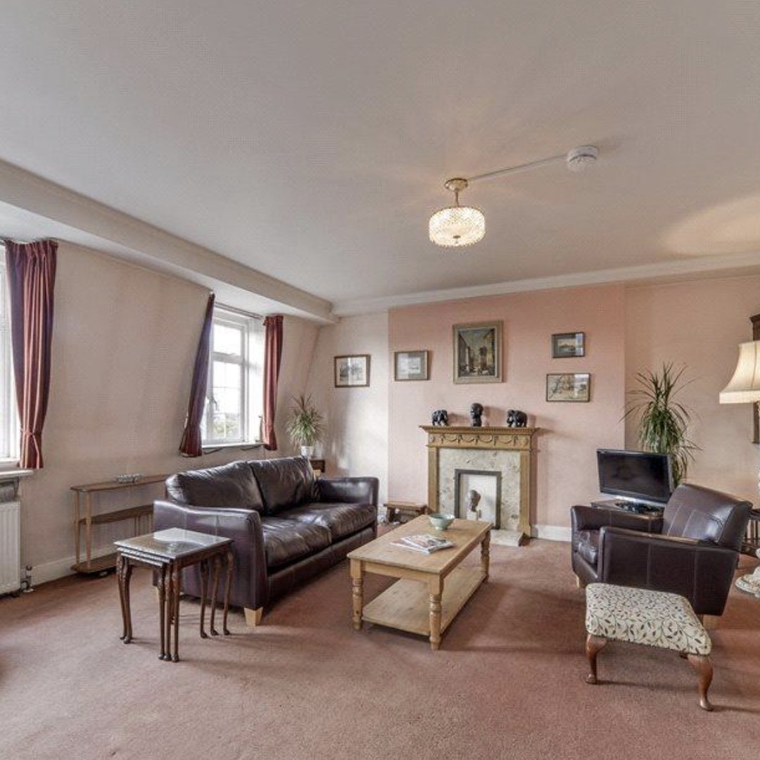 UKPropertyTruth tweet media