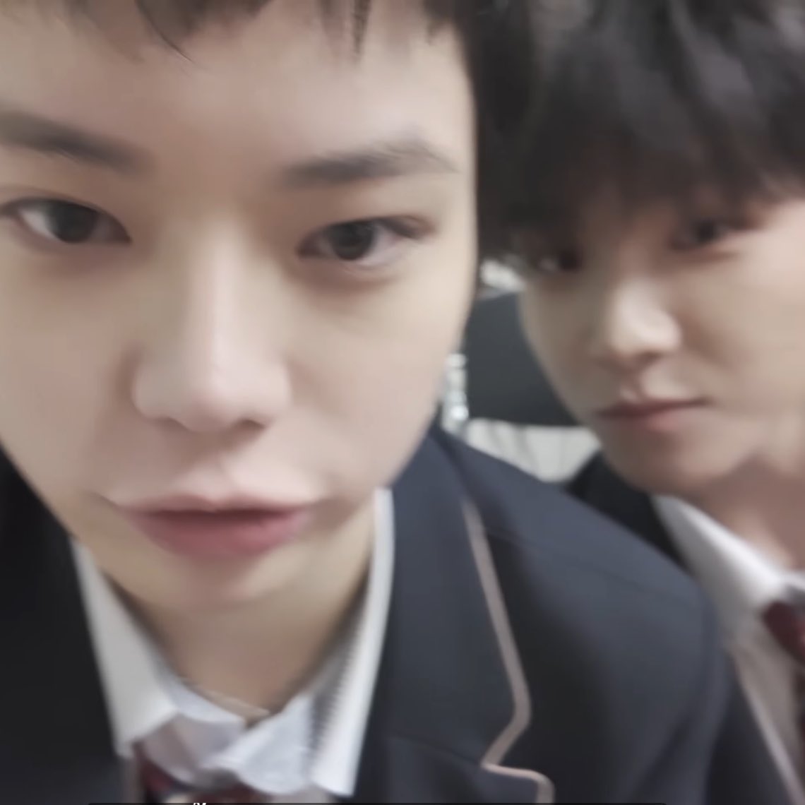 titi ♰ tweet media