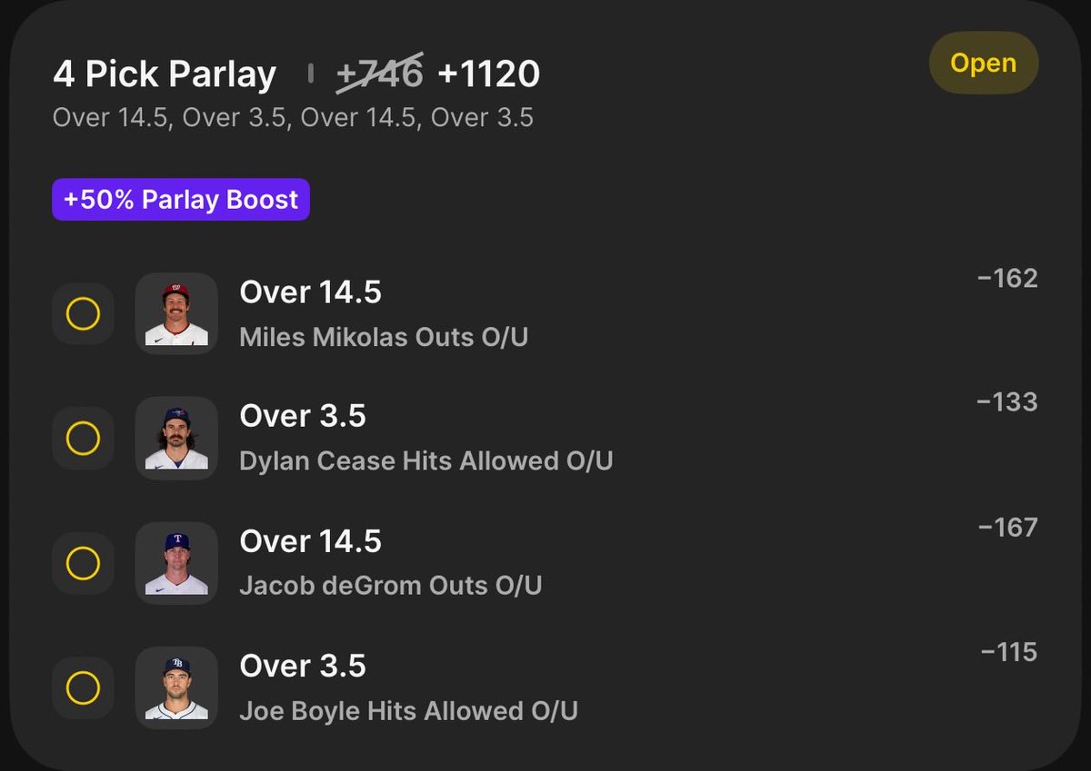 Fading Tha Books tweet media