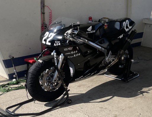 天しん🤫 tweet media