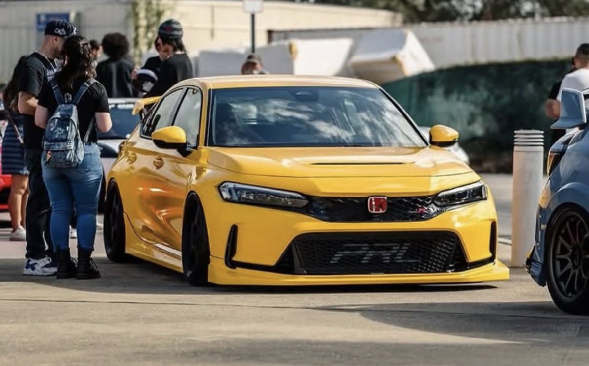 Hype Hondas tweet media