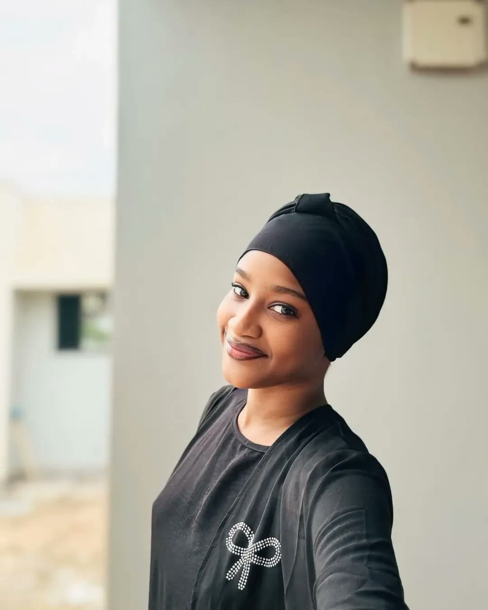 Princess 🌻🌸 tweet media