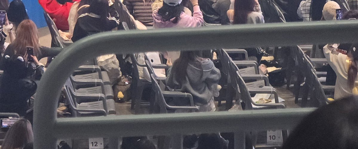 ScarletBlossom tweet media