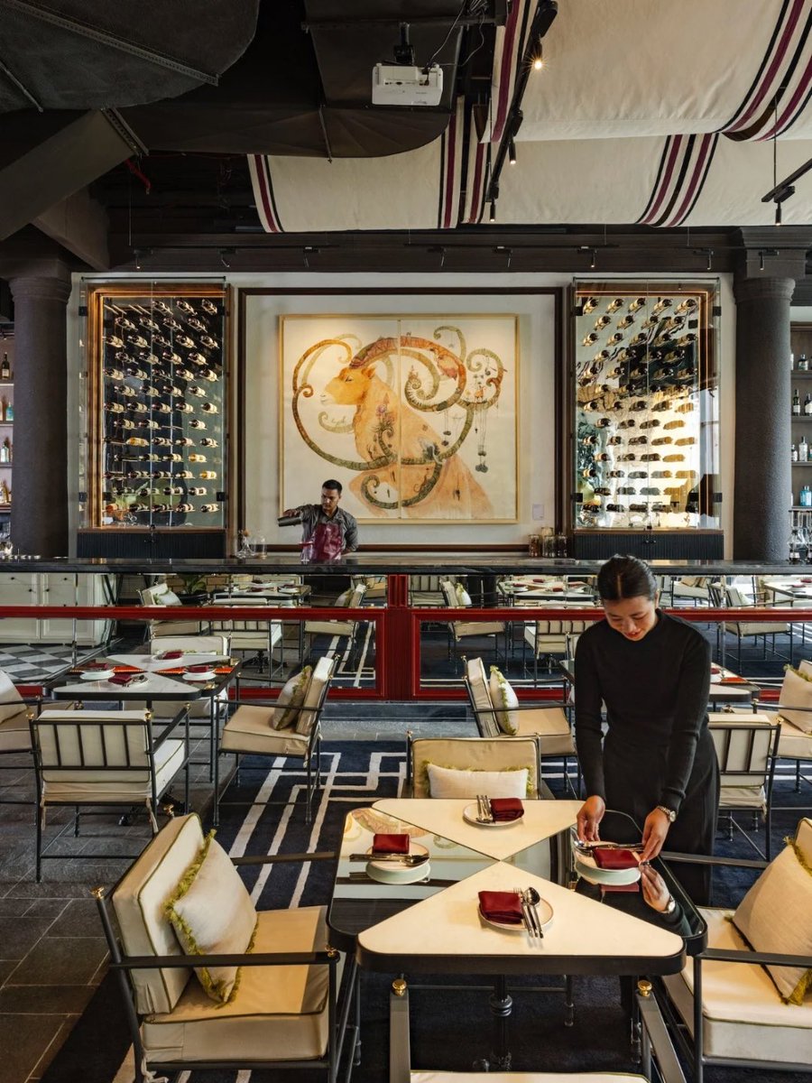 HELLOmagIndia's tweet image. Transcending the four-walls of a gallery, appreciation for art has found its way to the aesthetic culinary space. HELLO! explores some of India’s most surreal eateries that serve immersive experiences

hellomagazine.in/food/story/fro…

#HELLO #HELLOIndia #HELLOMagazine #ArtInspired #Cafes