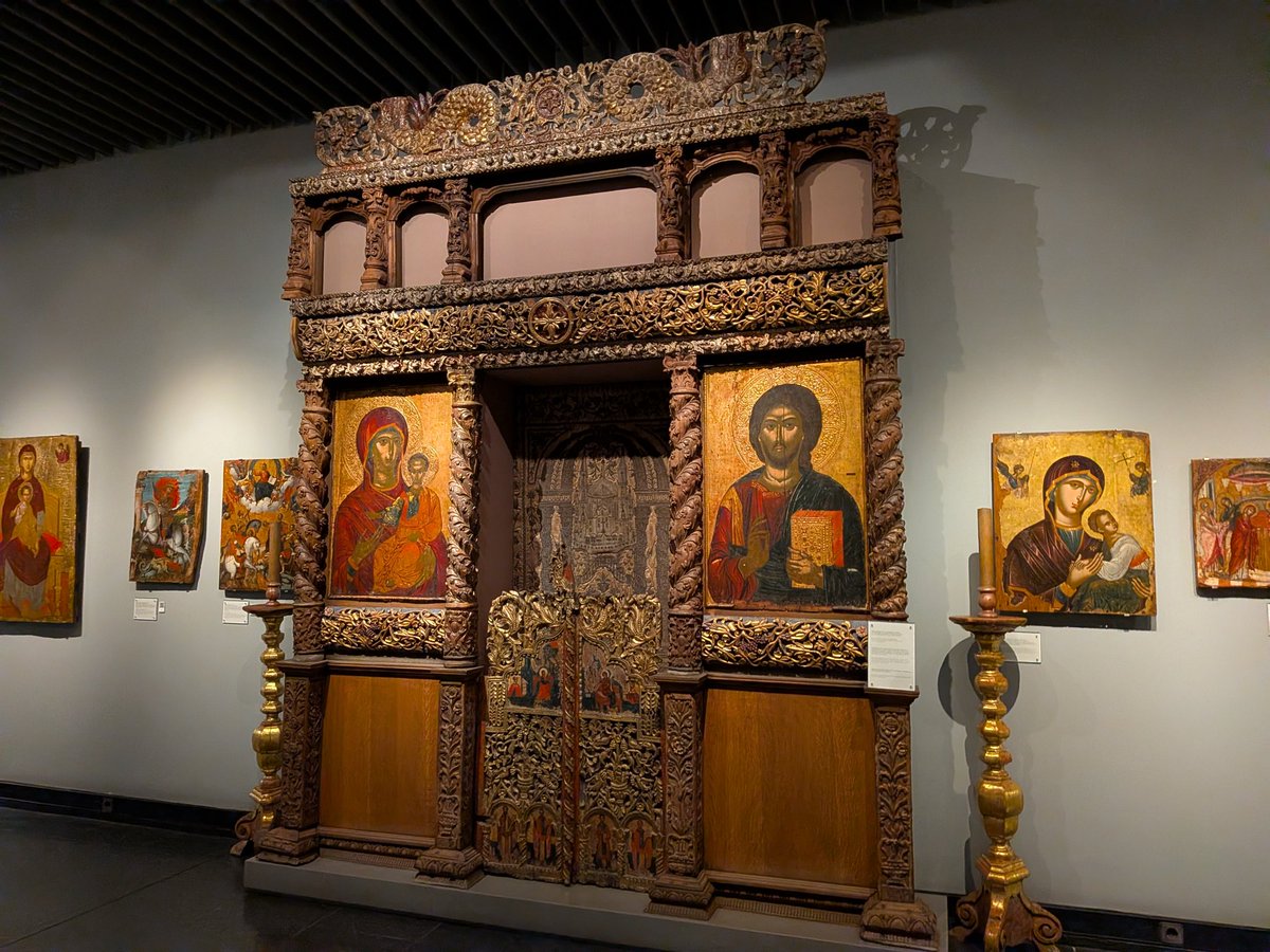 ラテン語さん tweet media