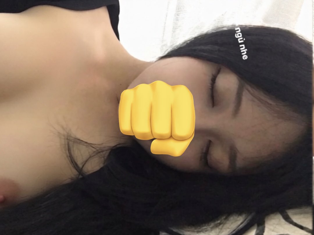 Fishyfishy6667's tweet photo. Ngủ cái https://t.co/4dThBY7d8M