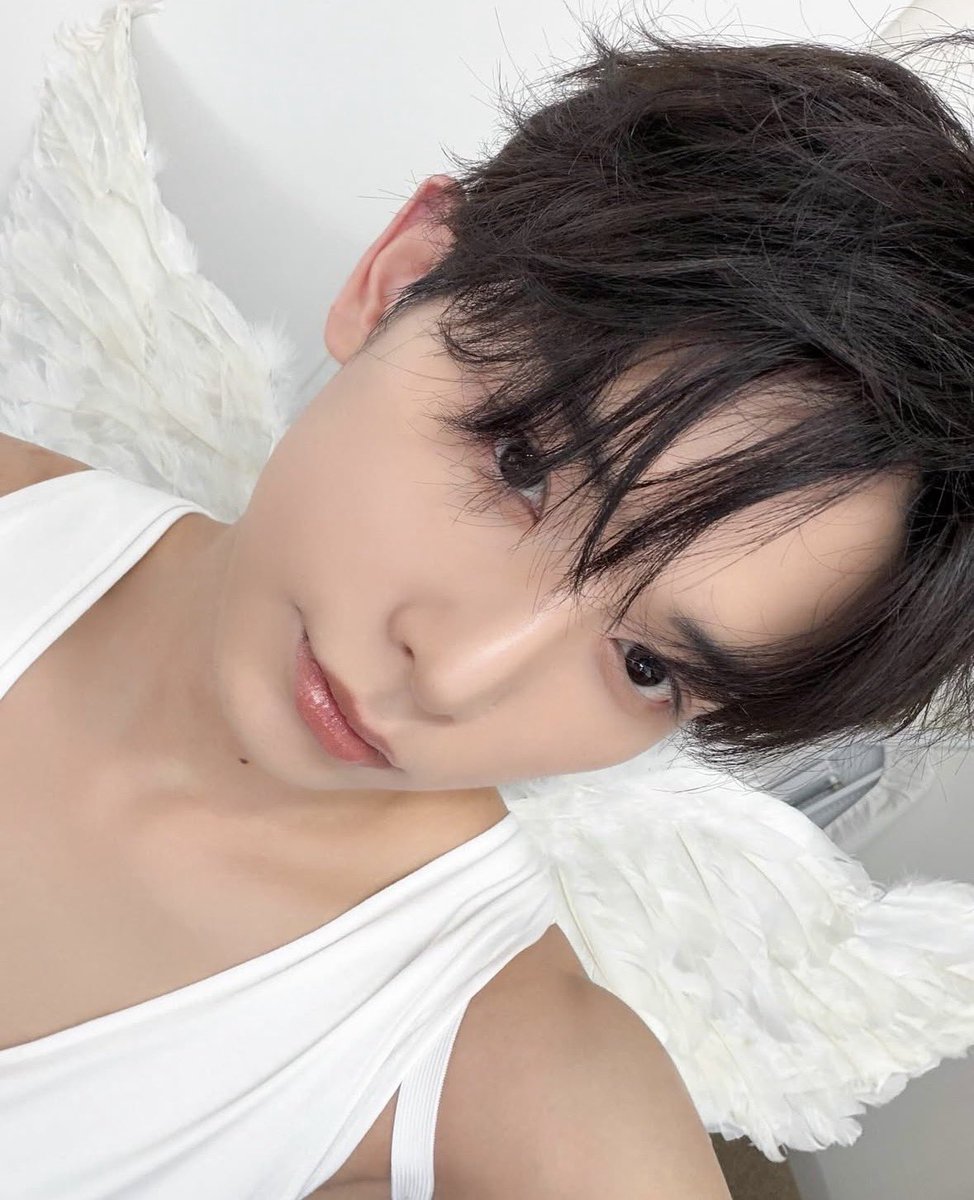 𝘯𝘢𝘯𝘢𝘬𝘢ᢉ𐭩 ᩚ tweet media