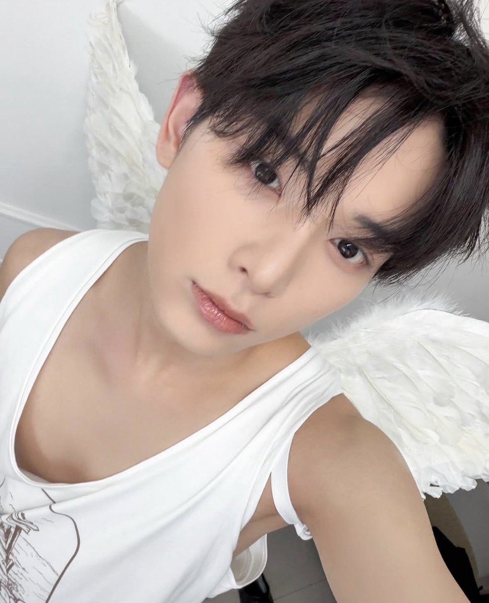 𝘯𝘢𝘯𝘢𝘬𝘢ᢉ𐭩 ᩚ tweet media