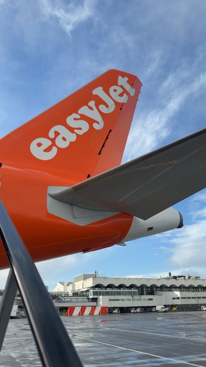 Cait☕️ tweet media