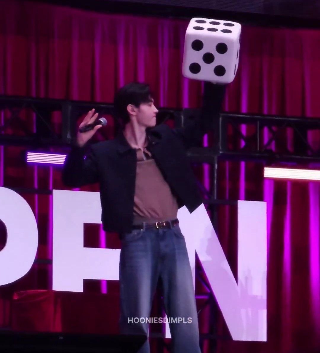 enhypen always 7🧡 tweet media