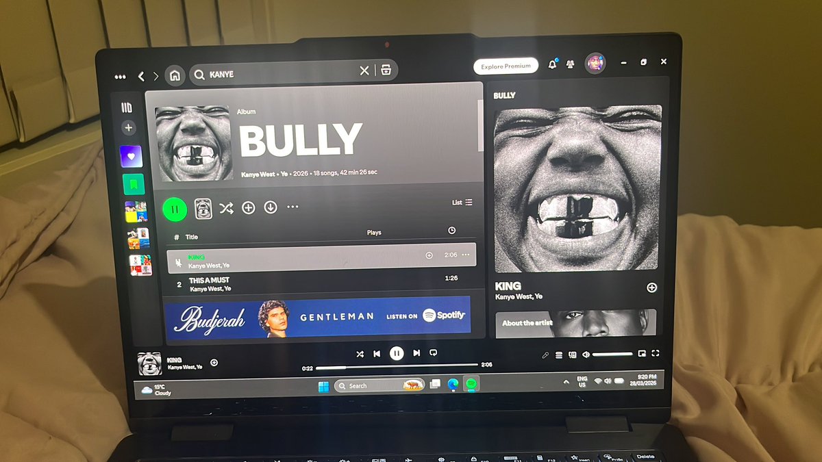 alexis / lexi 🪷. tweet media