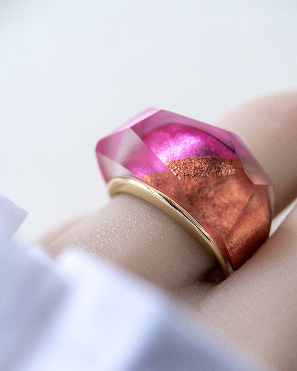 Prussian Blue tweet media