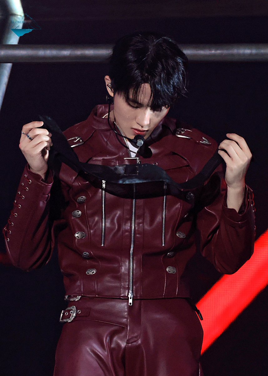 𝐈𝐜𝐞𝐛𝐞𝐫𝐠 tweet media