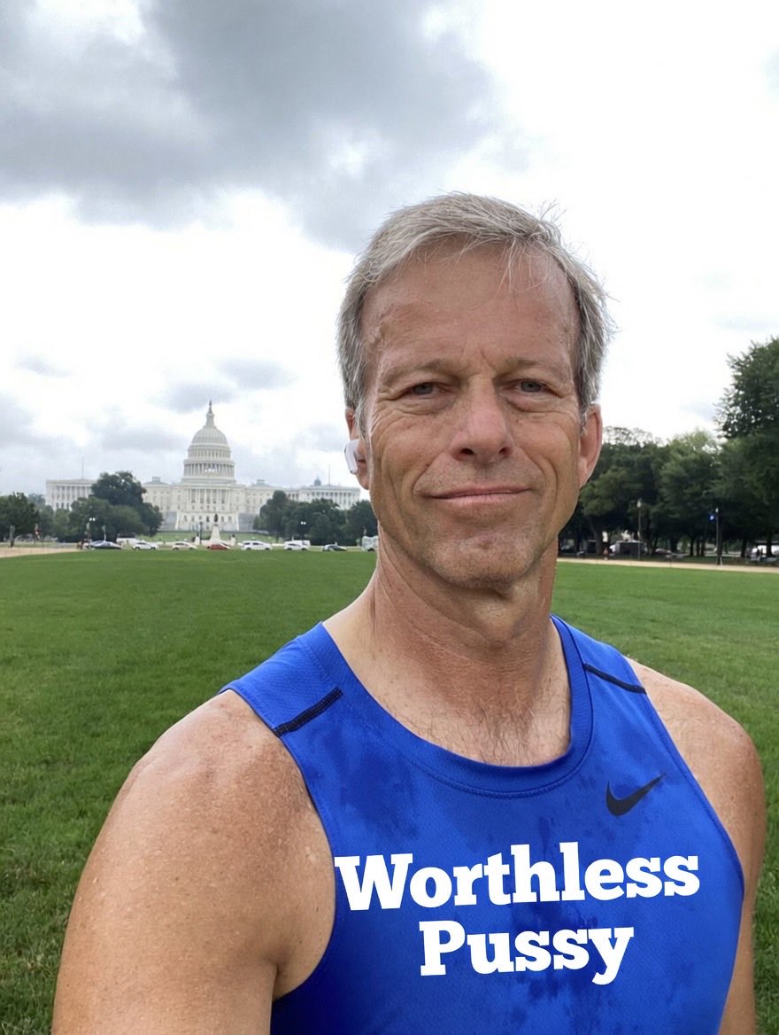 MaxHedRum tweet media