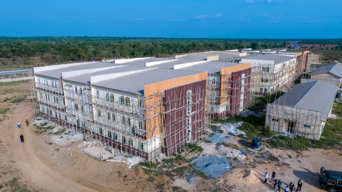 VICTORIA✨ tweet media